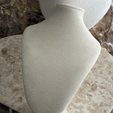 MEDIUM JEWELRY | DISPLAY