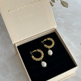 TWISTY PEARL ~ EARRINGS