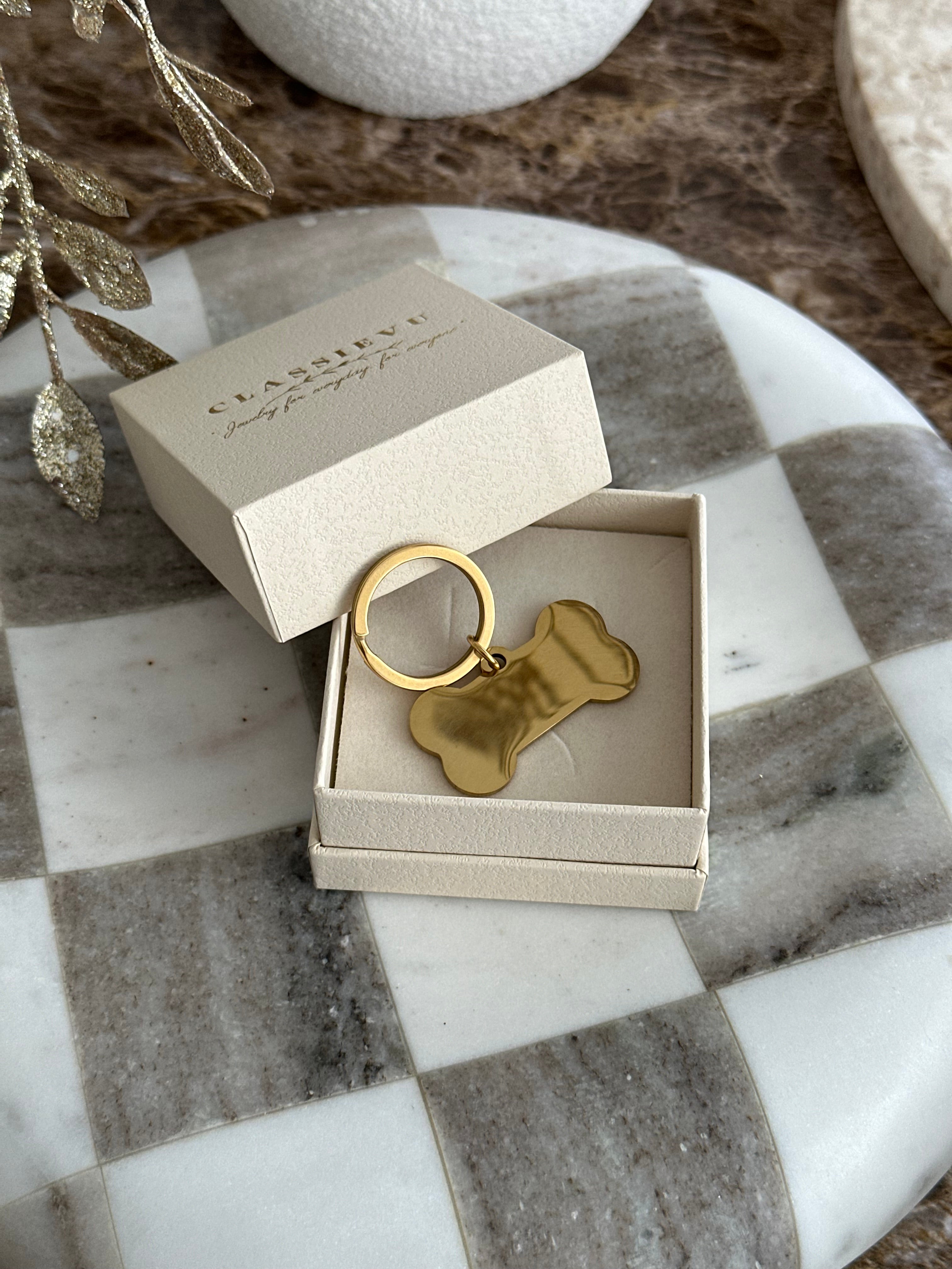 SMALL GOLDEN DOG | CHARM / PENDANT - Classievu